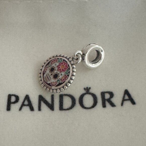Pandora Mexico Day of the Dead Flowers Purple Background Charm Pendant - Picture 3 of 4